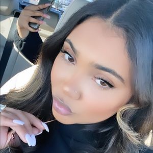 Meet your Posher, Destinee